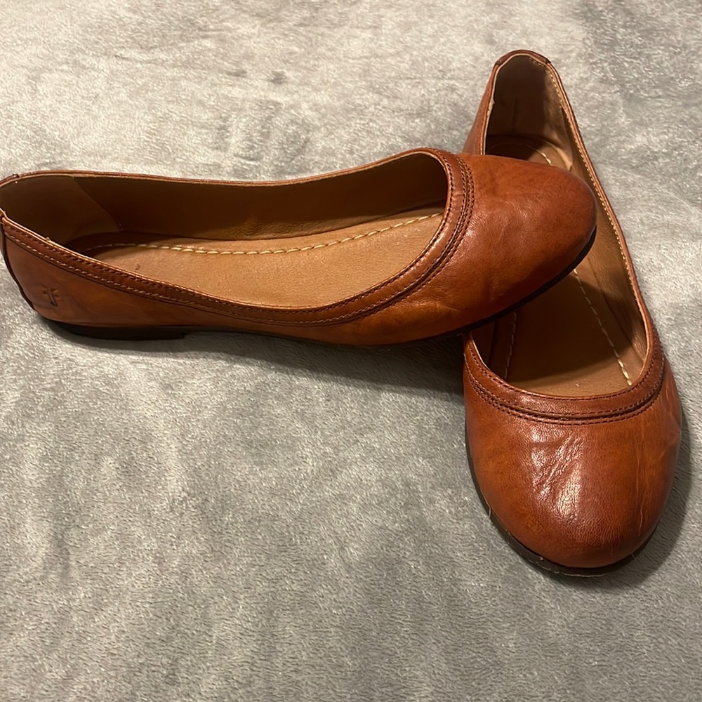 Frye Carson ballet flats. Cognac size 9.5